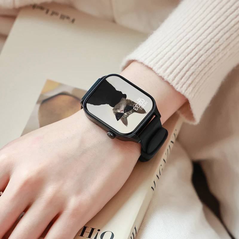 Chic Mesh Smart Watch