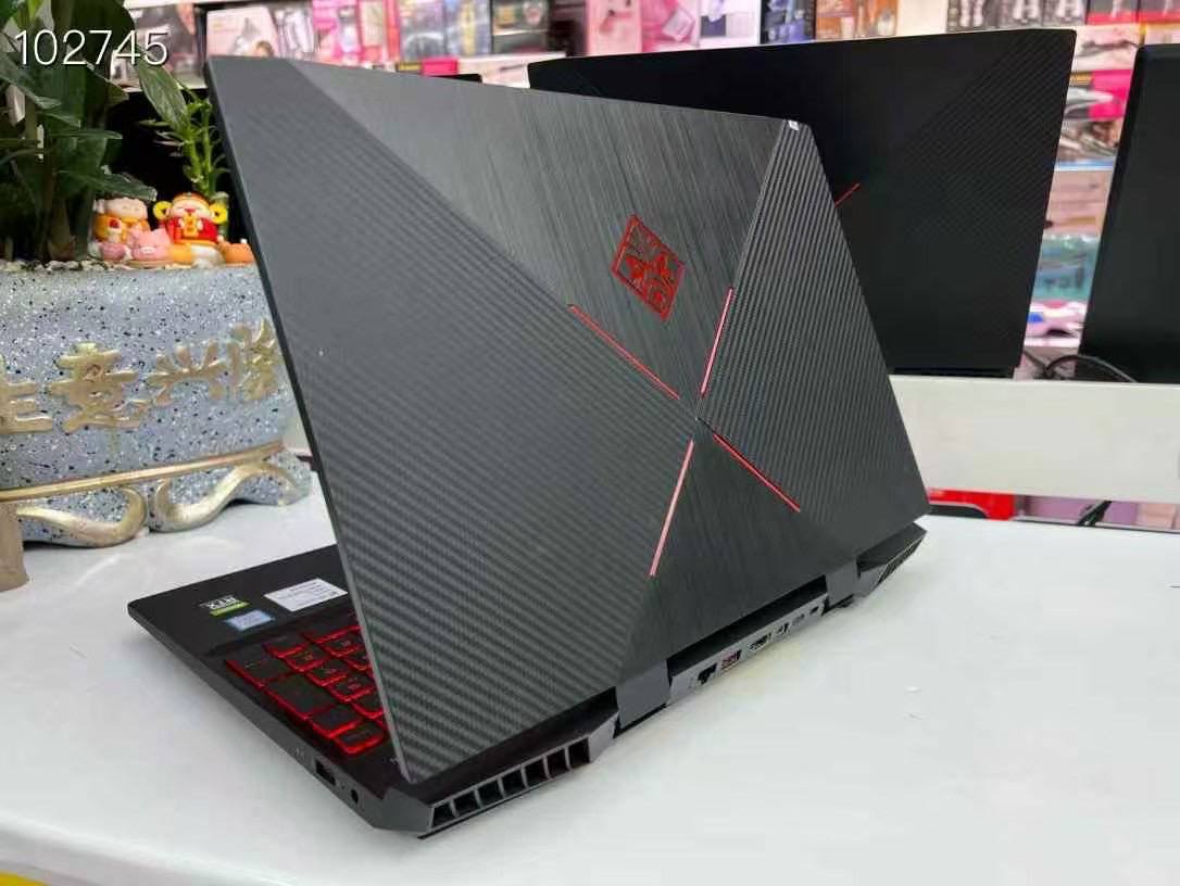 Hp Omen pro gaming laptop