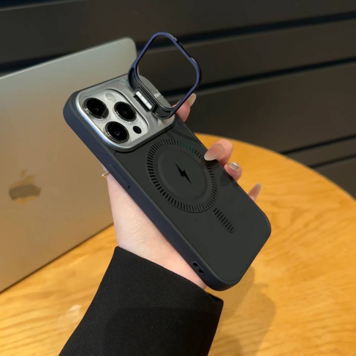 MagSafe Phone Case with Camera Protector