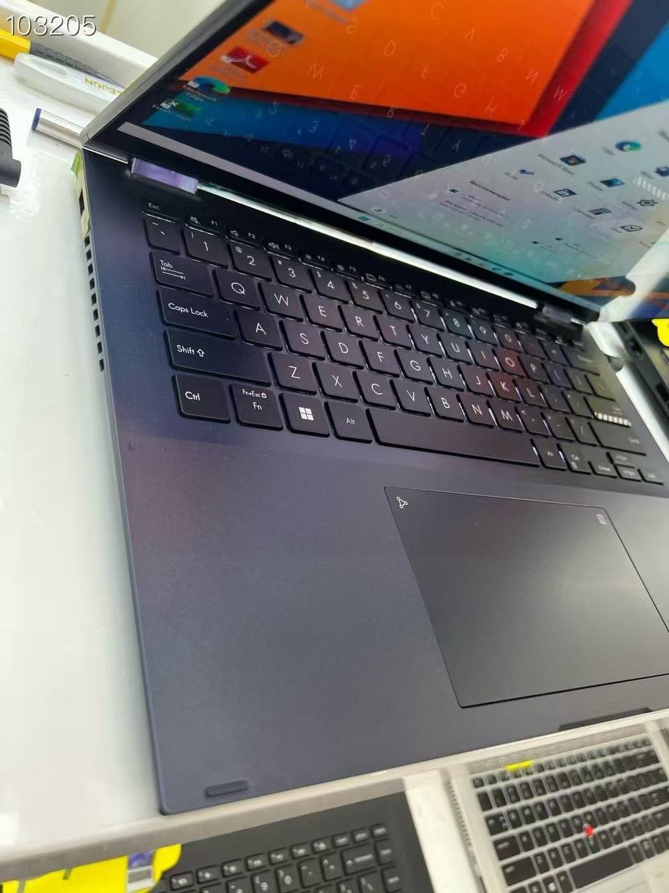 ASUS Vivo book