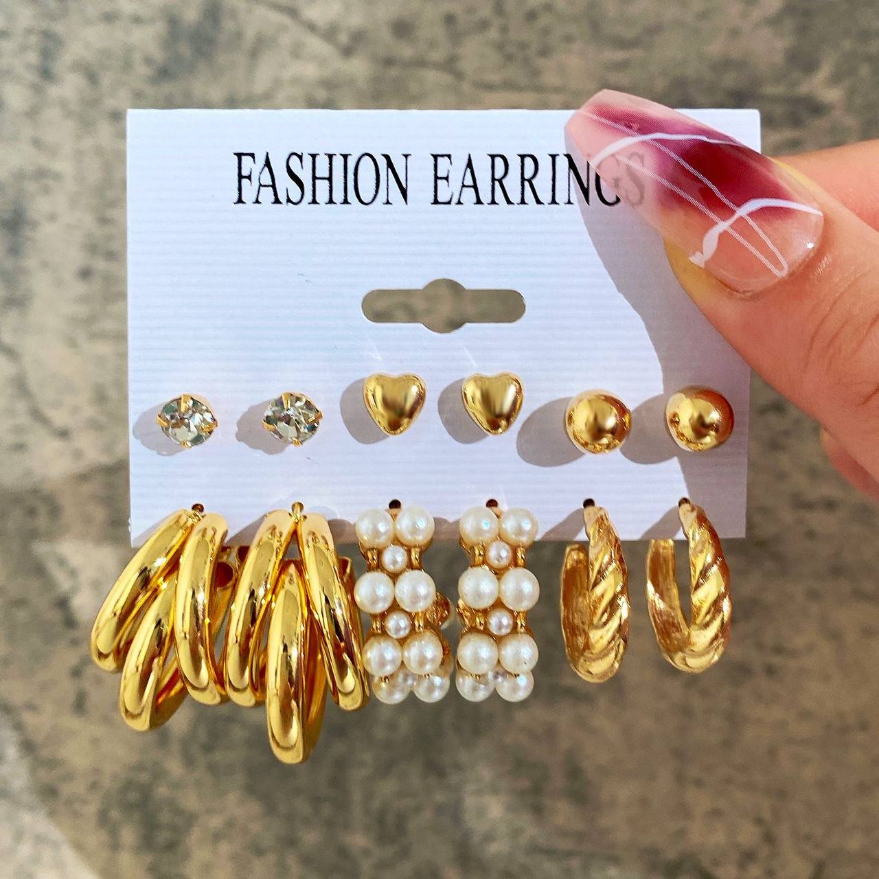 Elegant Gold Earrings Collection