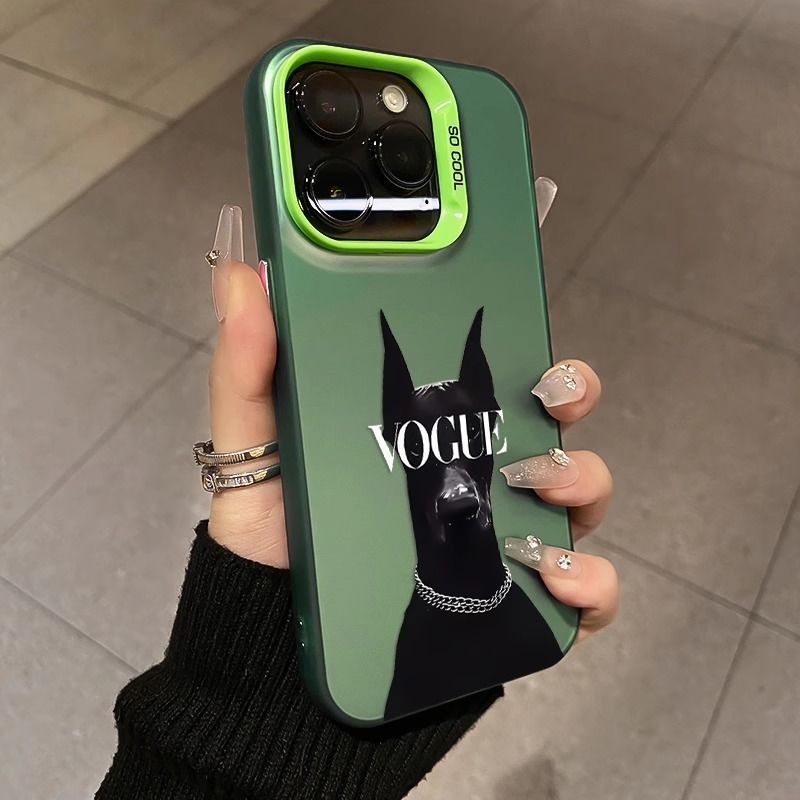 Vogue Doberman Case