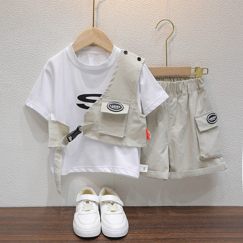 Sporty Utility Outfit