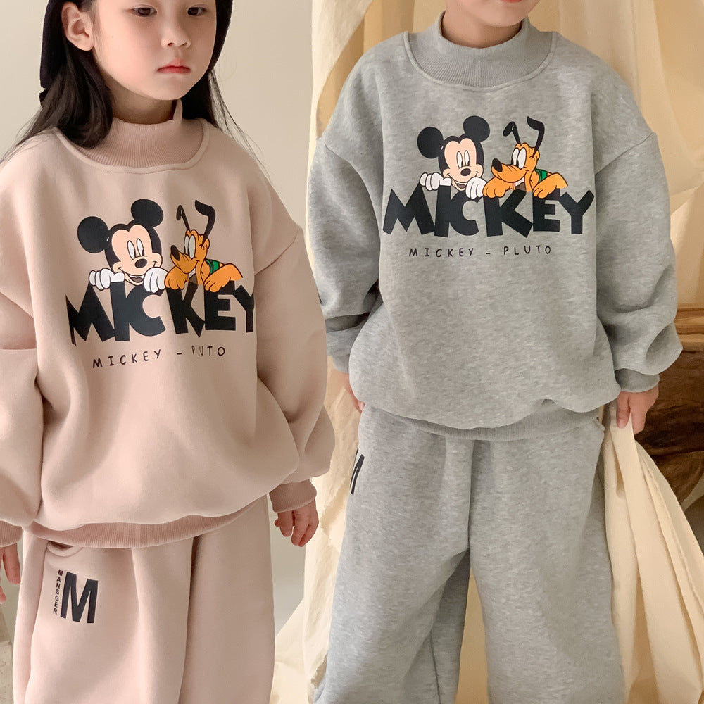 Mickey & Friends Chill Set