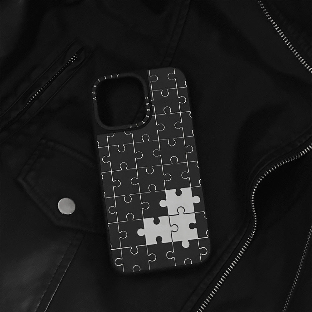 BLACKIE CASETiFY Cases