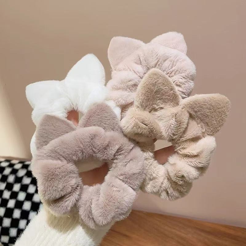 Fuzzy Bow Scrunchie Set